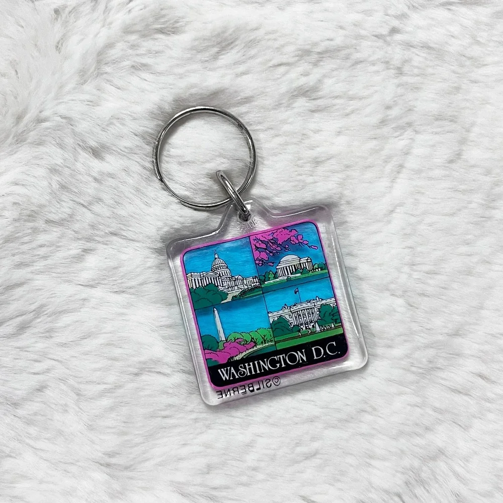 🔮 5/$25 Vintage Washington DC Keychain